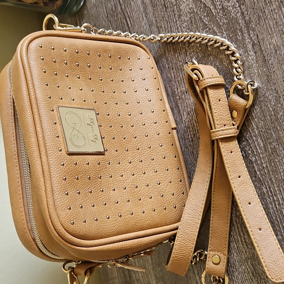 Itzy Ritzy Studded Crossbody Diaper Bag - Picture 2 of 7